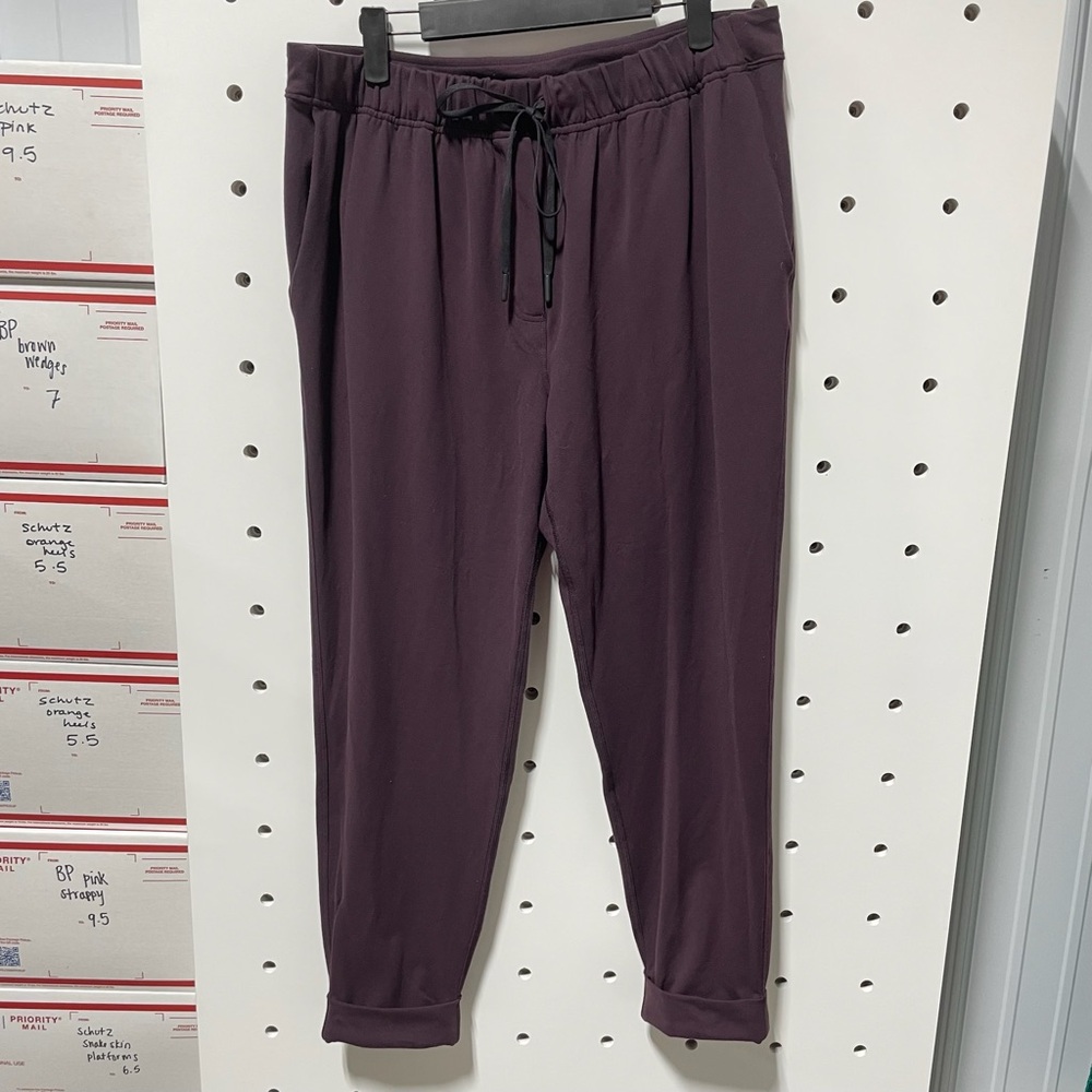Lululemon Purple Drawstring Joggers Size 8